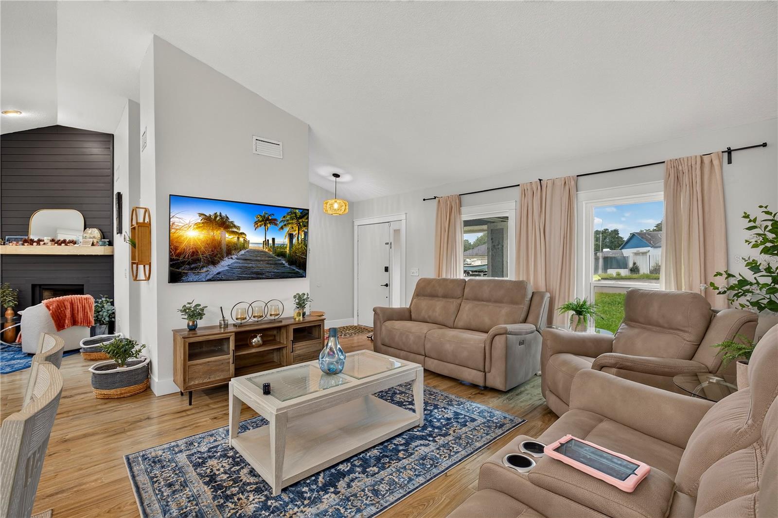 5th image of 3775 Springhill Cir, Palm Harbor, FL 34684 | MLS# A4701857