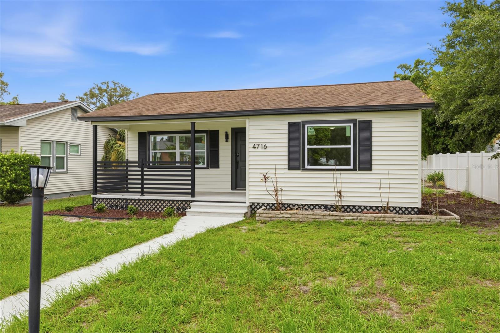 3rd image of 4716 17Th Ave N, St Petersburg, FL 33713 | MLS# TB8535153