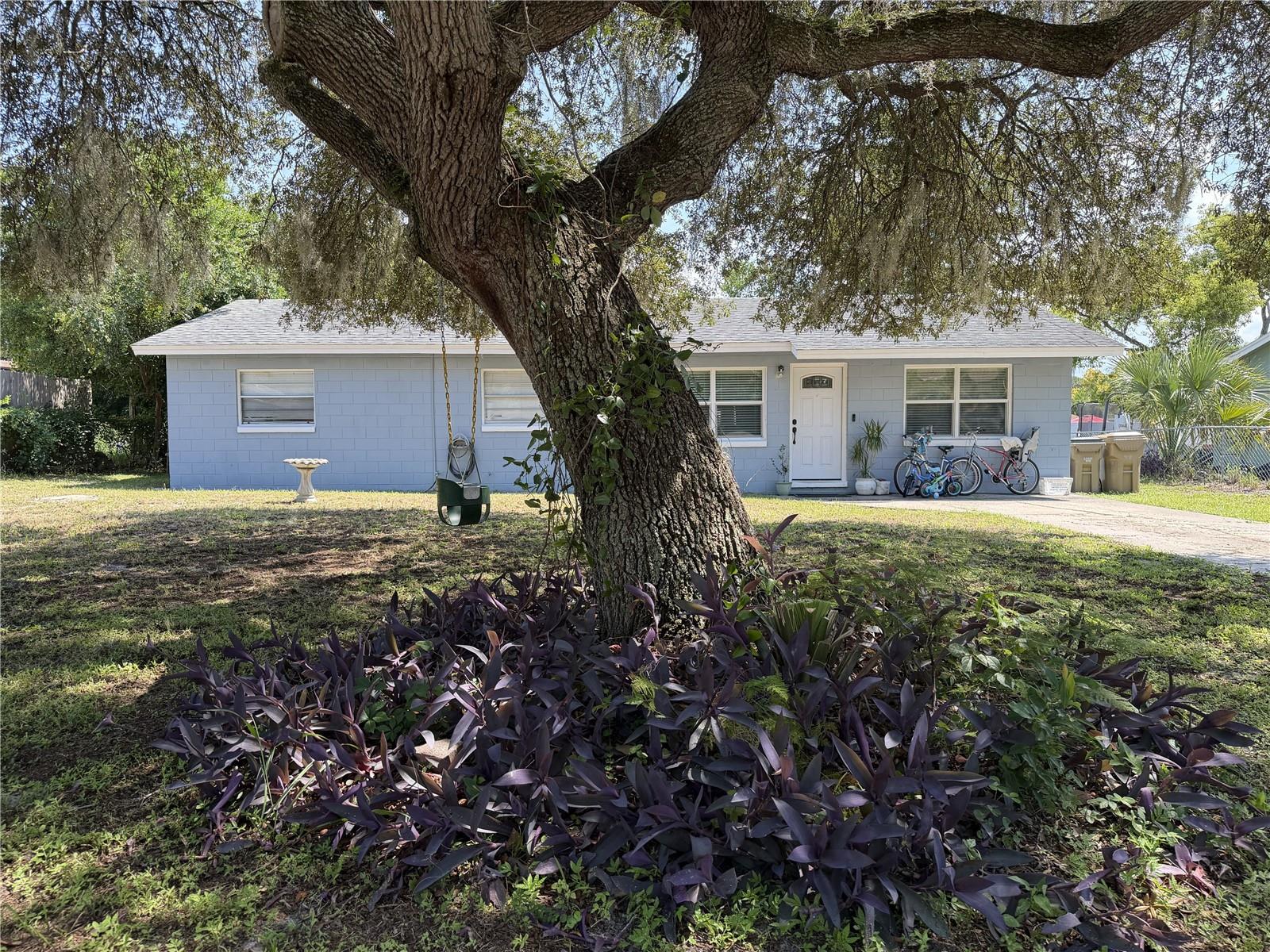 2nd image of 4180 Poinsettia Ave, Mount Dora, FL 32757 | MLS# O6430121