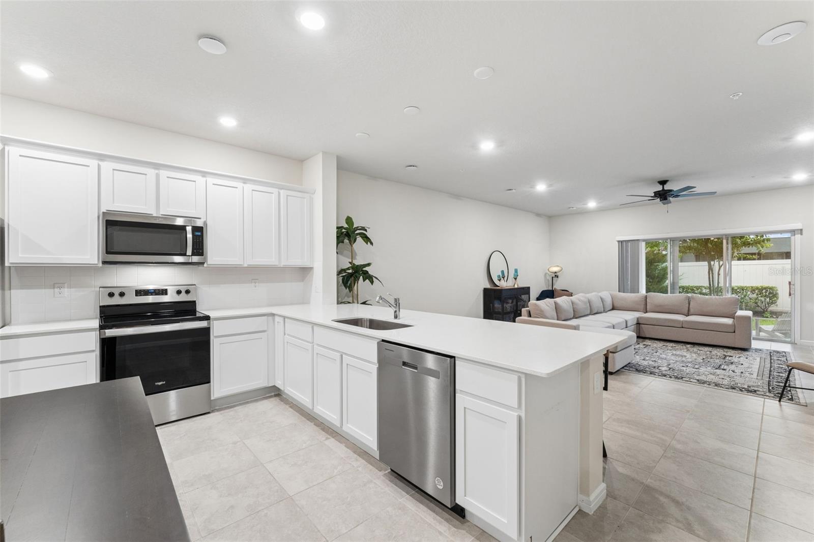 4th image of 2017 Canny Cvs, Winter Park, FL 32792 | MLS# O6430136