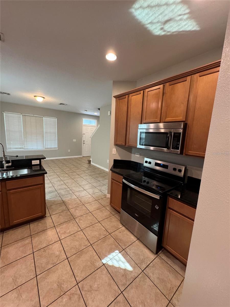 2nd image of 11938 Silverlake Park Dr, Windermere, FL 34786 | MLS# O6430196