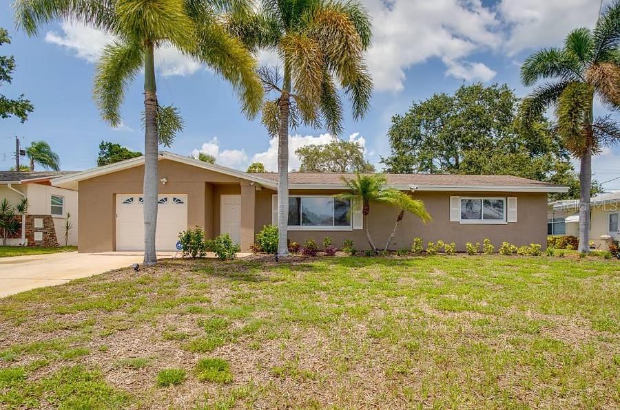 1st image of 11533 69th Ave, Seminole, FL 33772 | MLS# GC542426