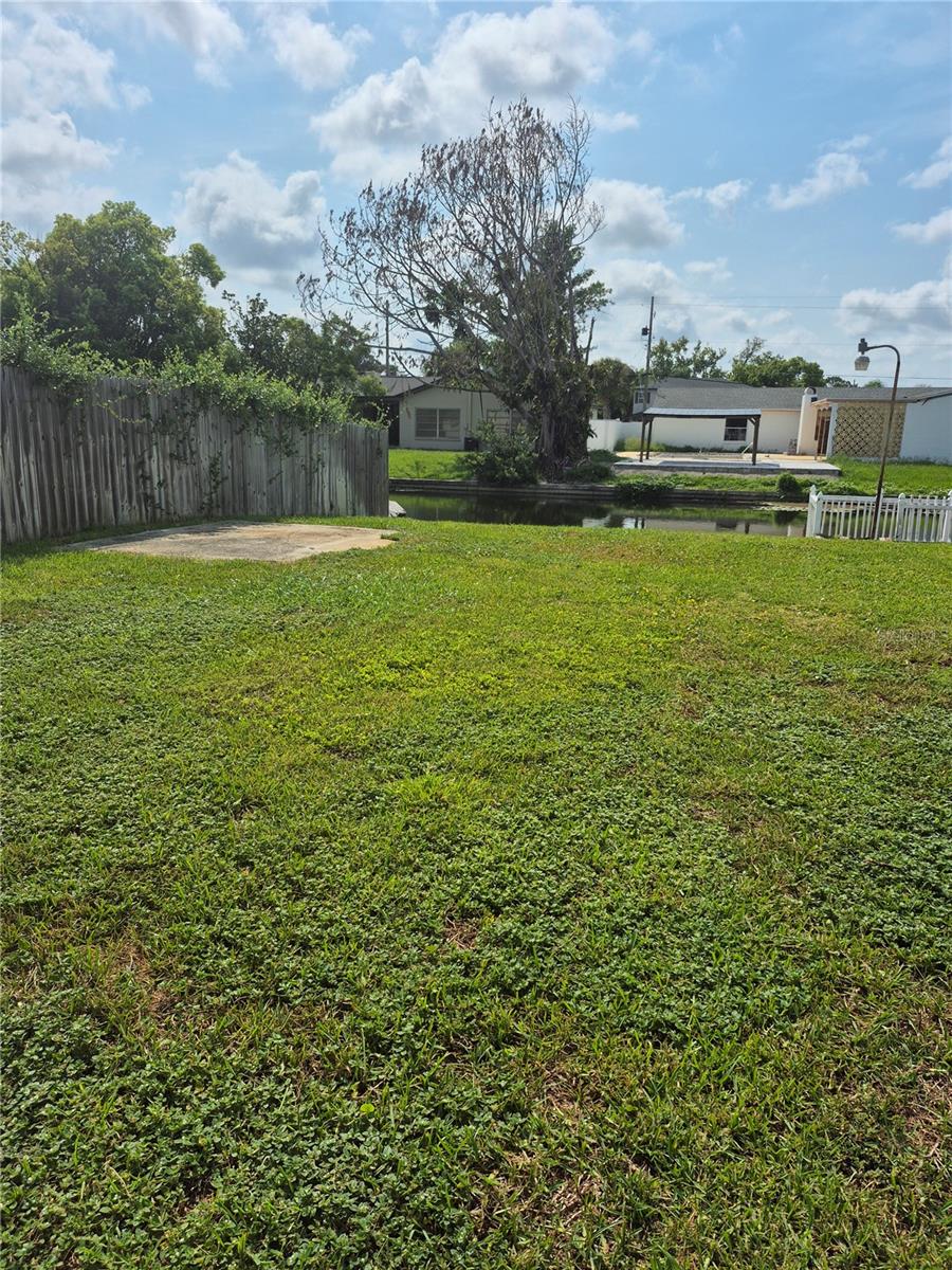 3rd image of 2604 Reef Ct, Orlando, FL 32805 | MLS# A4701893