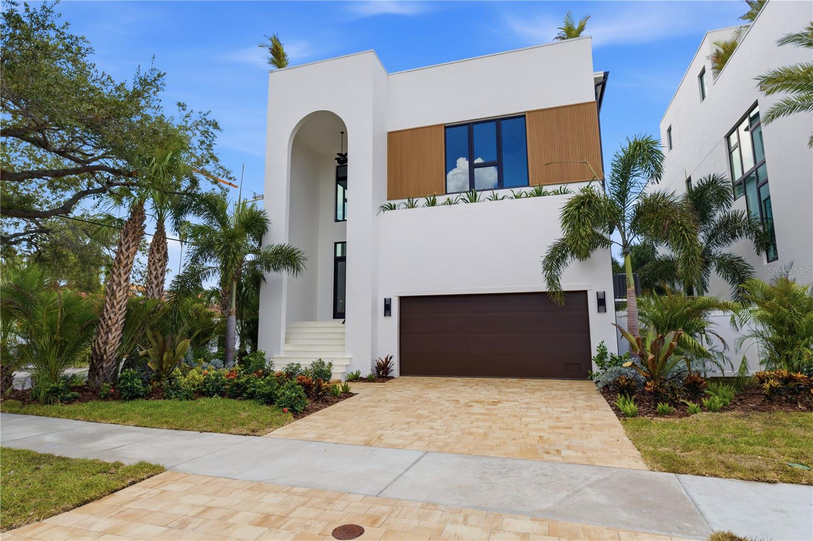 4th image of 130 Adriatic Ave, Tampa, FL 33606 | MLS# TB8535291