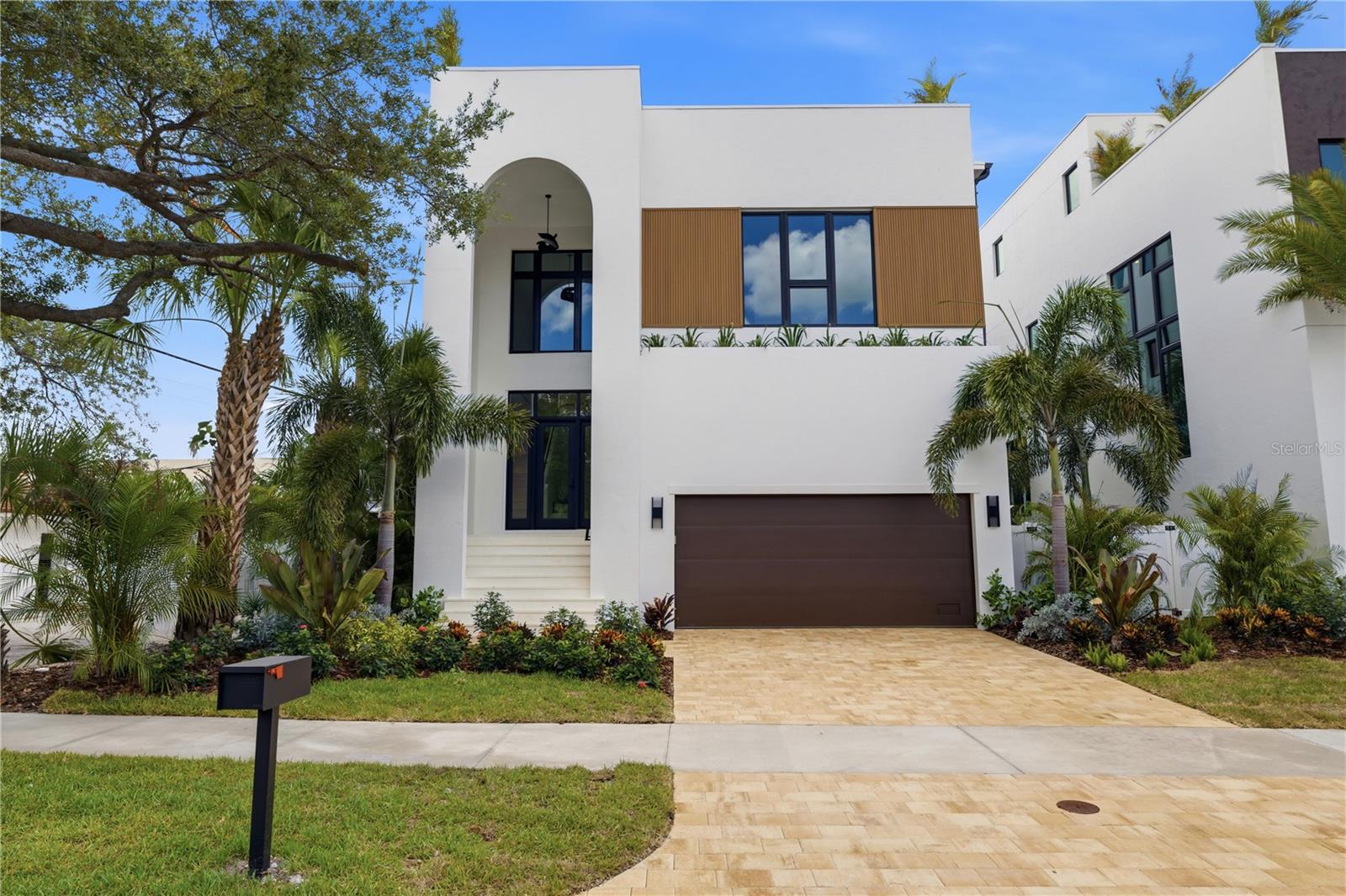 1st image of 130 Adriatic Ave, Tampa, FL 33606 | MLS# TB8535291