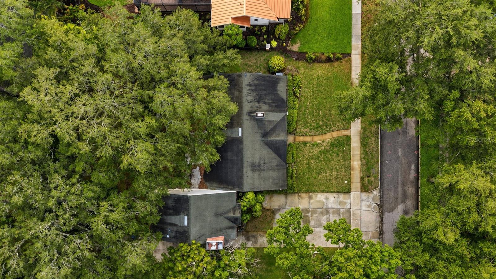 2nd image of 3123 W Oaklyn Ave, Tampa, FL 33609 | MLS# TB8535320