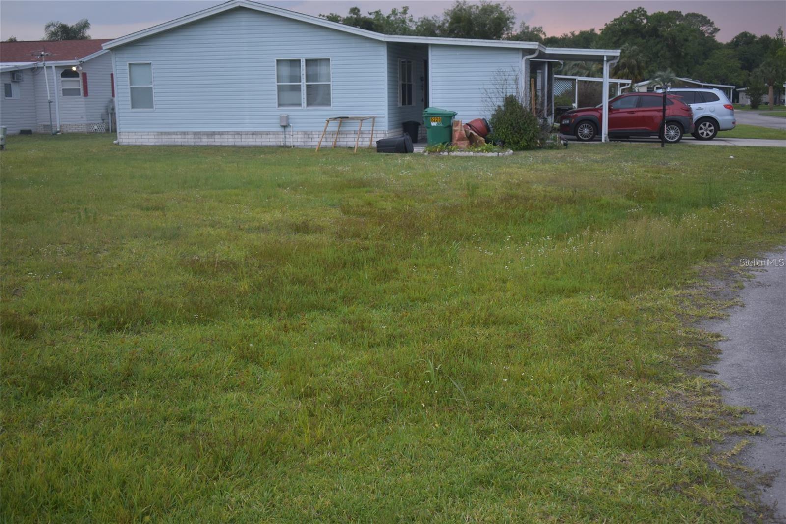 1st image of Lot 11 Blk D Lexington Cir, Wildwood, FL 34785 | MLS# G5115973