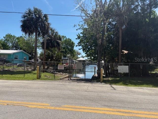 5th image of 1541 Nw 21St St, Crystal River, FL 34428 | MLS# TB8535337