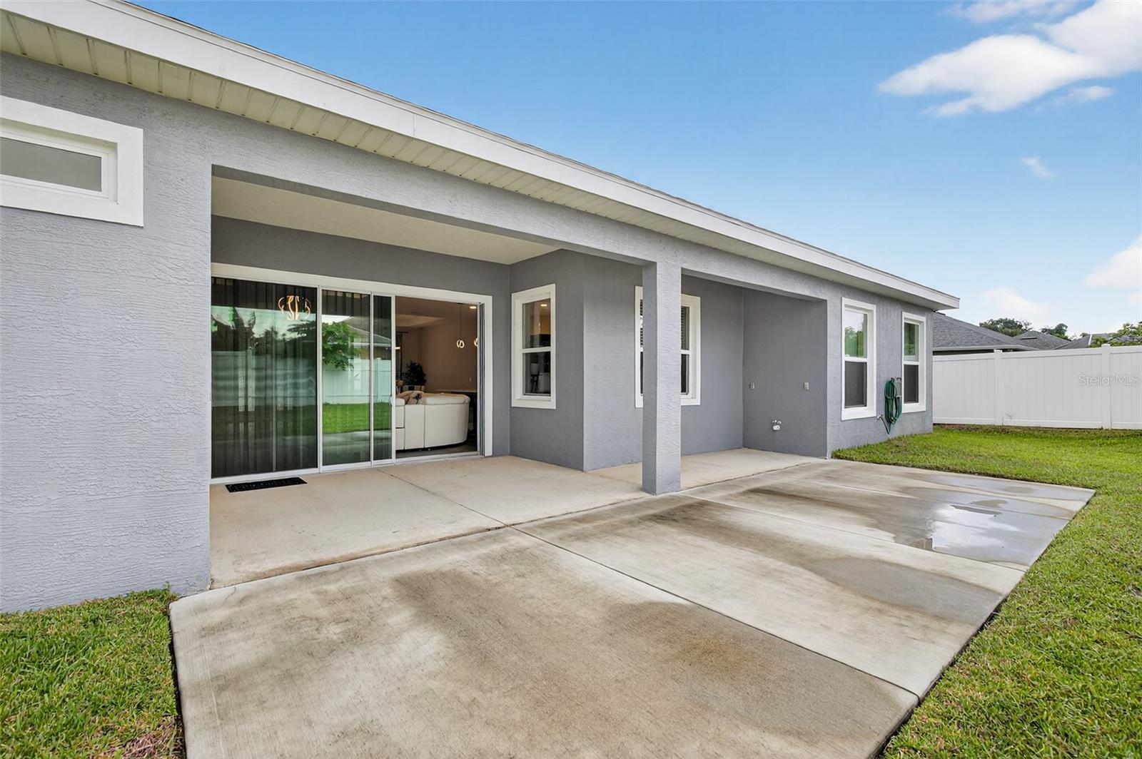 3rd image of 46 Furness Pl, Palm Coast, FL 32137 | MLS# FC320393