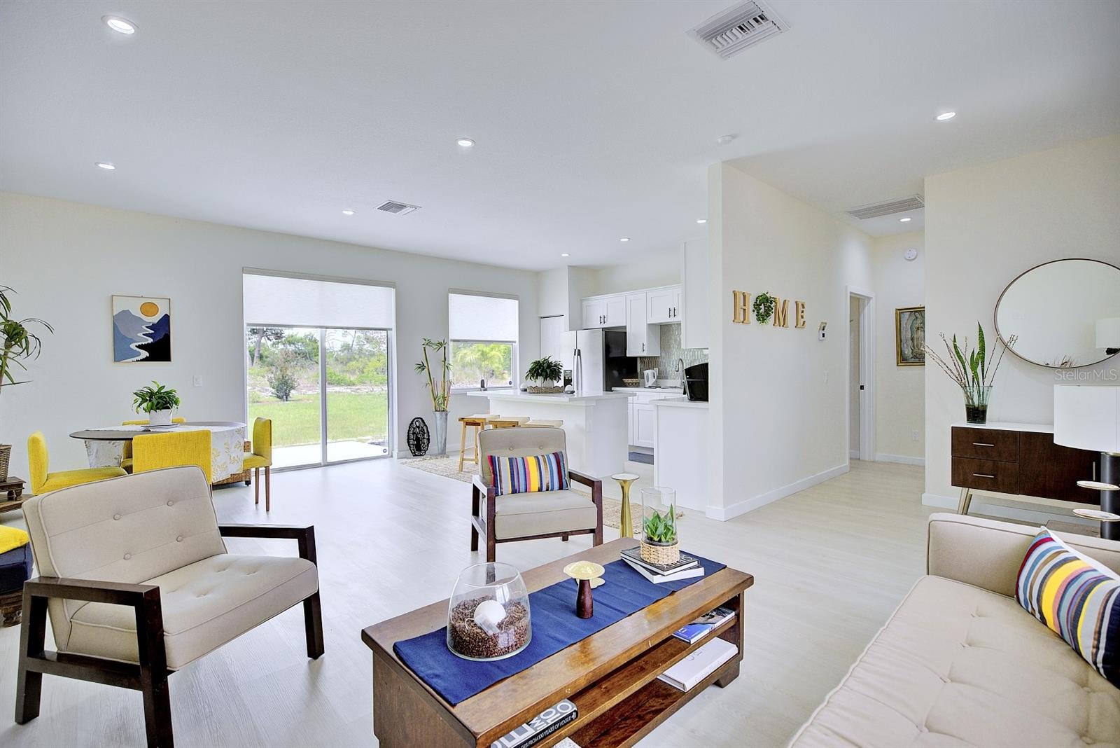 3rd image of 109 Fire Island Ave Ne, Lake Placid, FL 33852 | MLS# C7529148