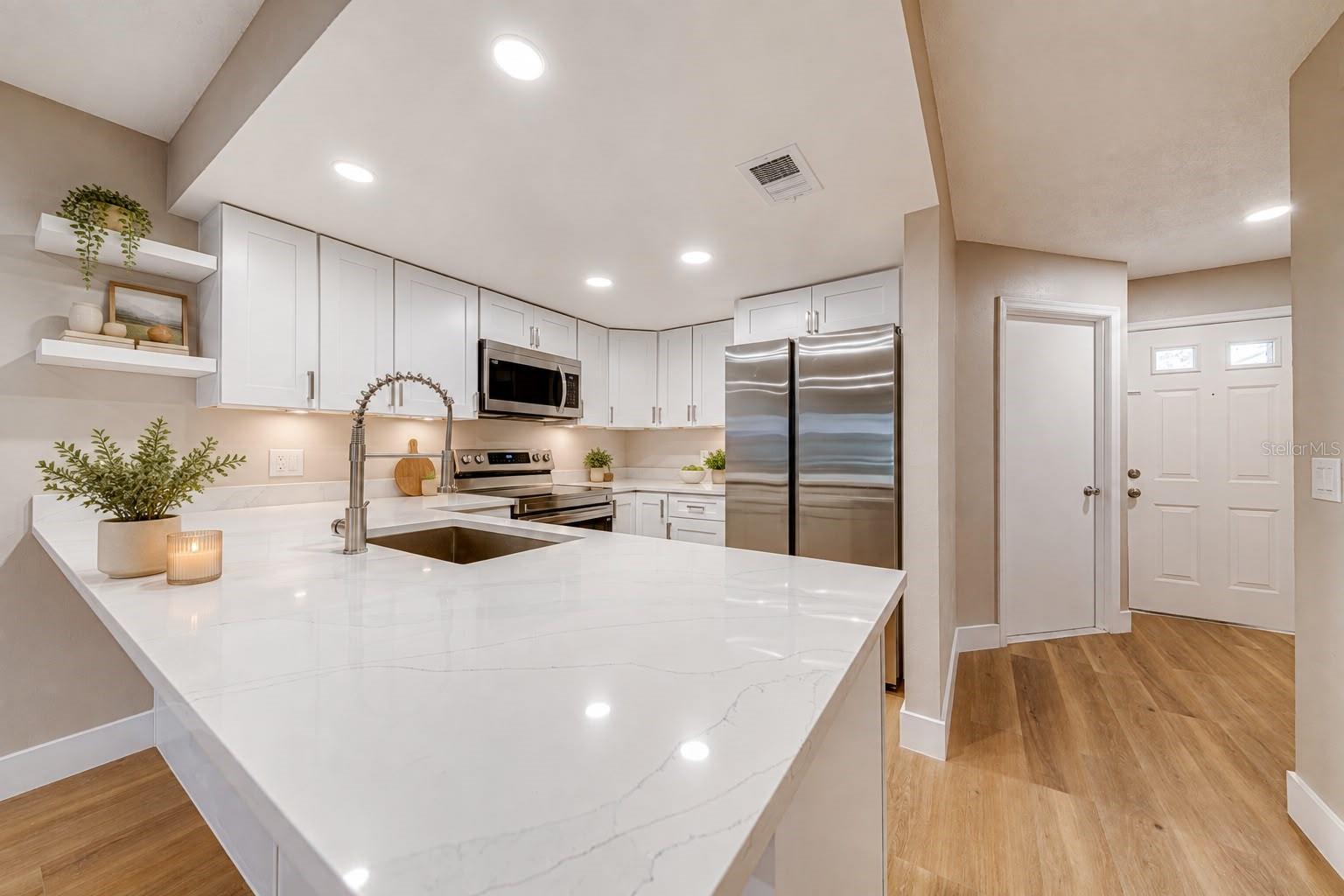 5th image of 5210 Lazy Oaks Dr, WINTER PARK, FL 32792