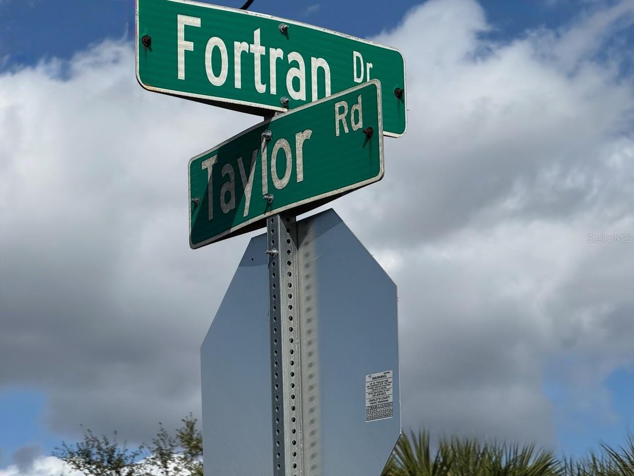 5th image of 25360 Fortran Dr, Punta Gorda, FL 33950 | MLS# C7529163