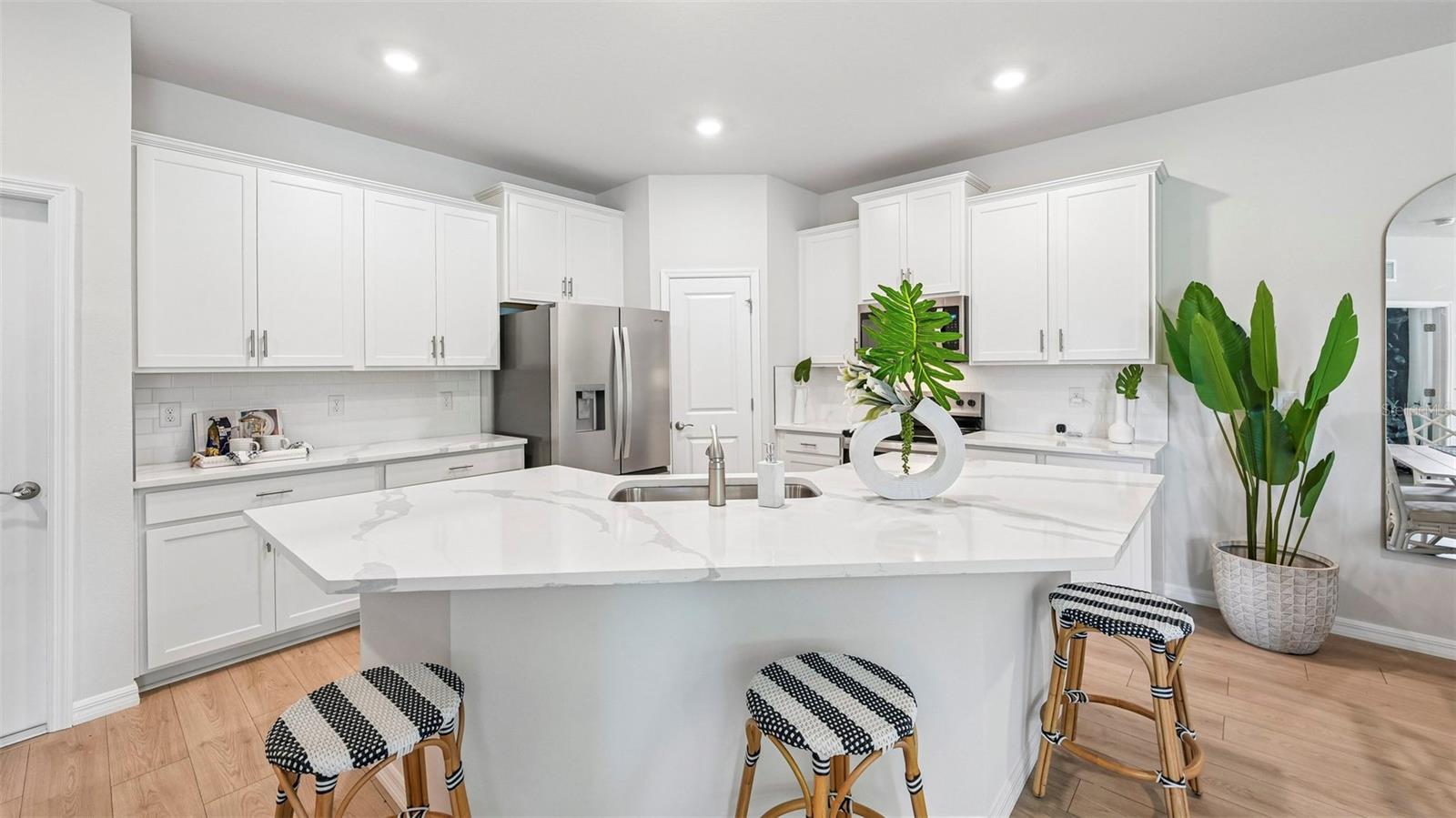 4th image of 18331 Tavernside Trl, Lakewood Ranch, FL 34211 | MLS# A4701965