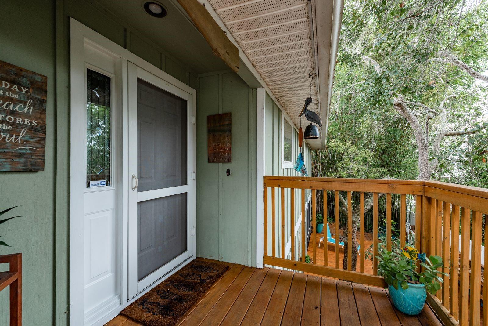 3rd image of 737 Ohio Ave, Palm Harbor, FL 34683 | MLS# TB8535522