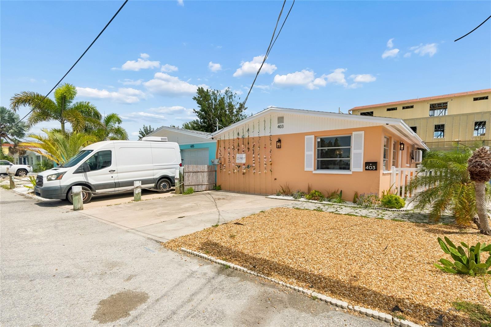 4th image of 403 63Rd St, Holmes Beach, FL 34217 | MLS# A4701989