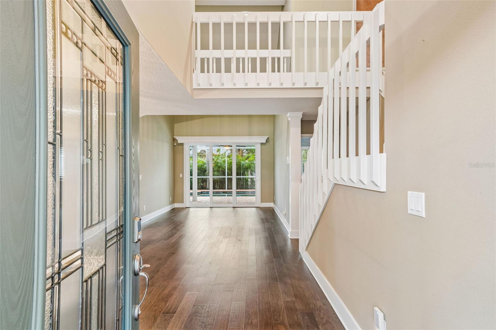 3rd image of 1128 Mainsail Dr, Tarpon Springs, FL 34689 | MLS# TB8535581