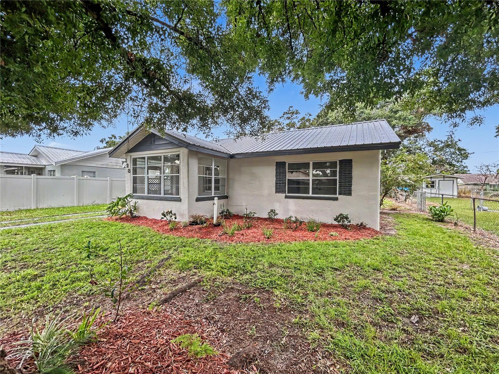 26th image of 128 Center St, Winter Haven, FL 33880 | MLS# P4939510