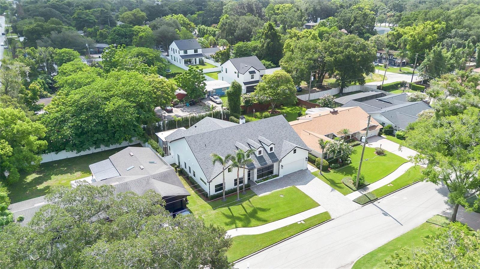 38th image of 1305 Belmont Dr, Orlando, FL 32806 | MLS# O6430505