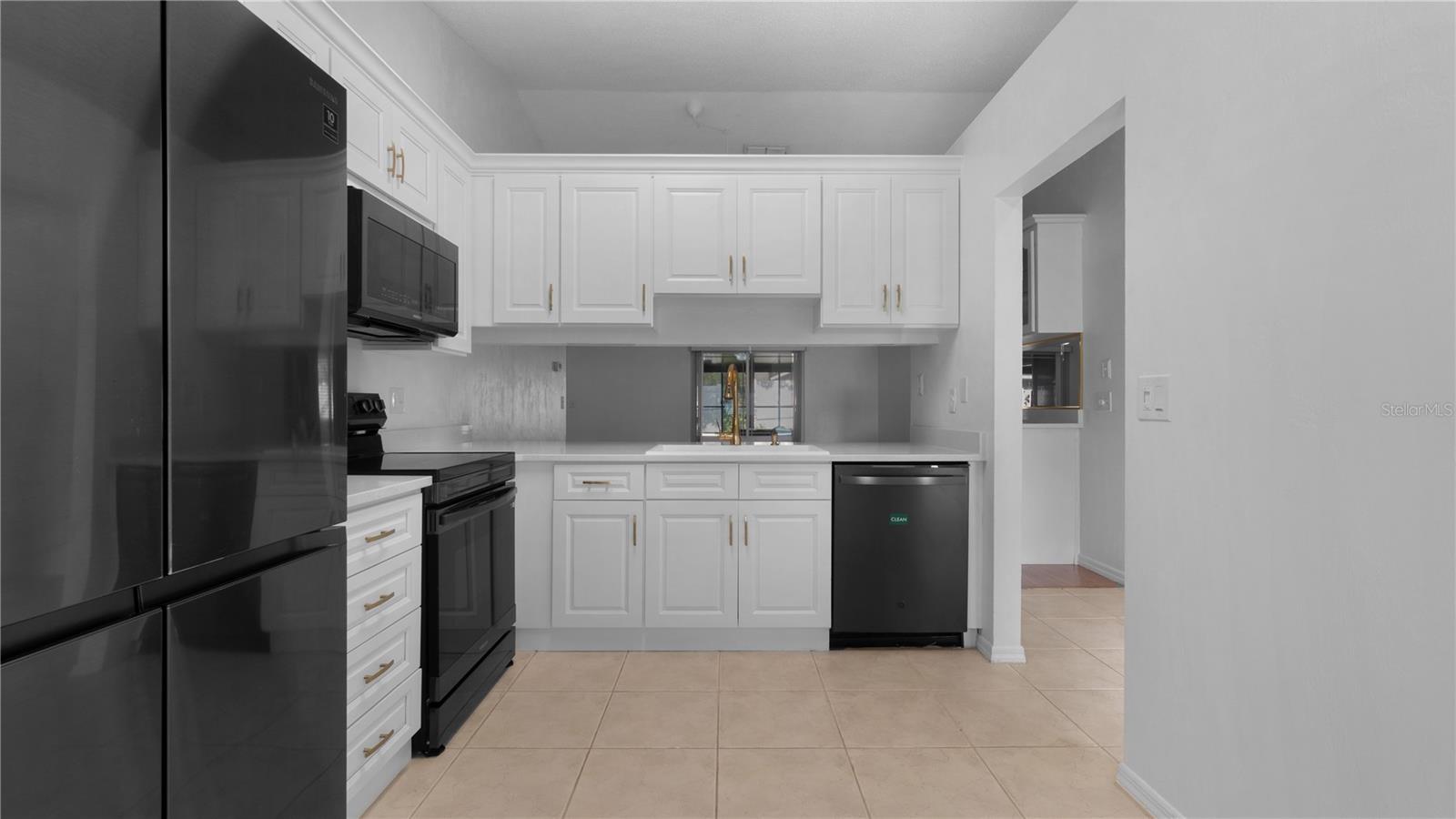4th image of 3744 Gatewood Dr, Port Orange, FL 32129 | MLS# O6430521