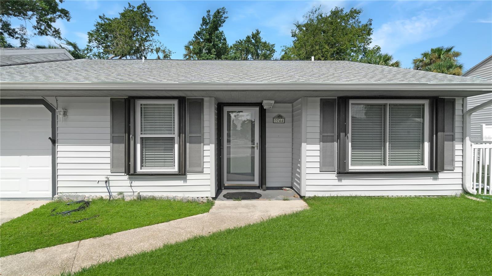 3rd image of 3744 Gatewood Dr, Port Orange, FL 32129 | MLS# O6430521