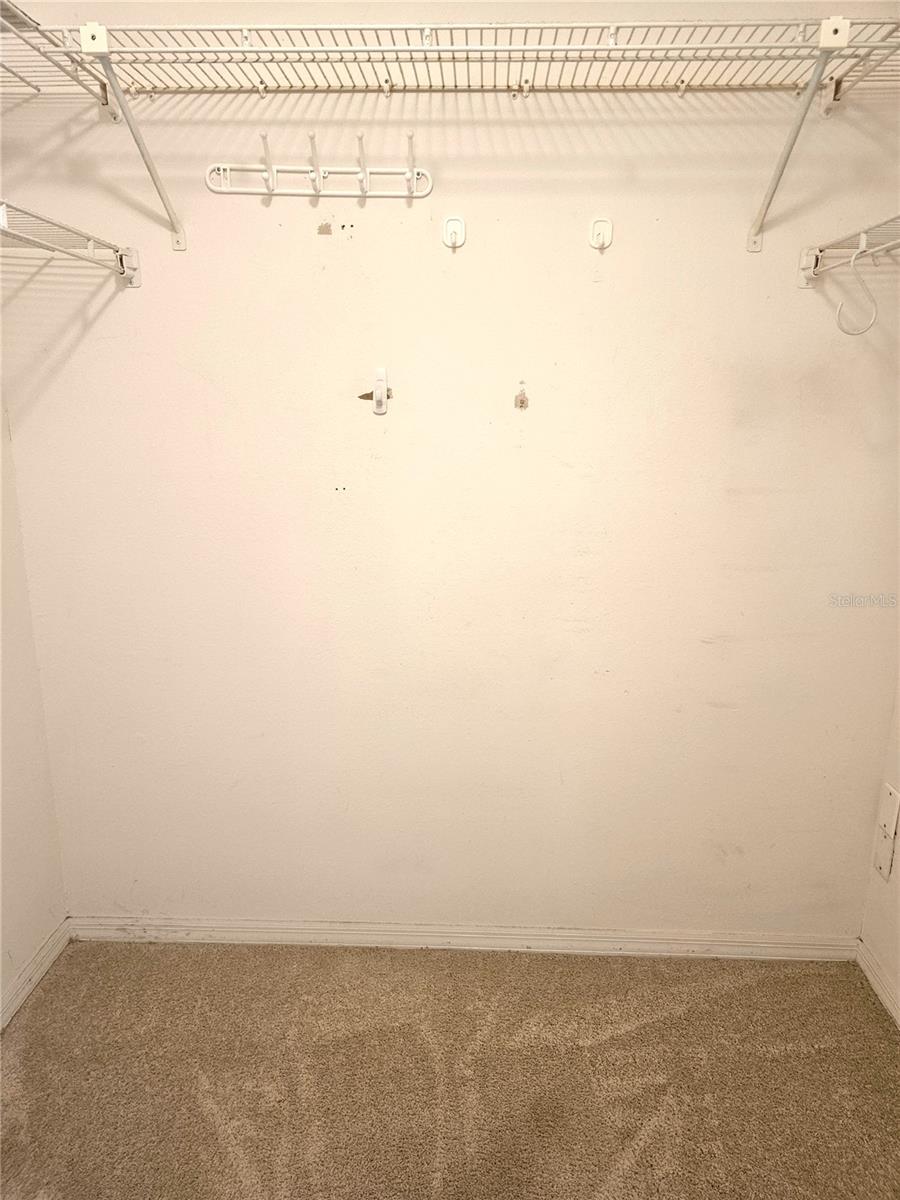 2nd image of 418 Cerromar Ct, VENICE, FL 34293