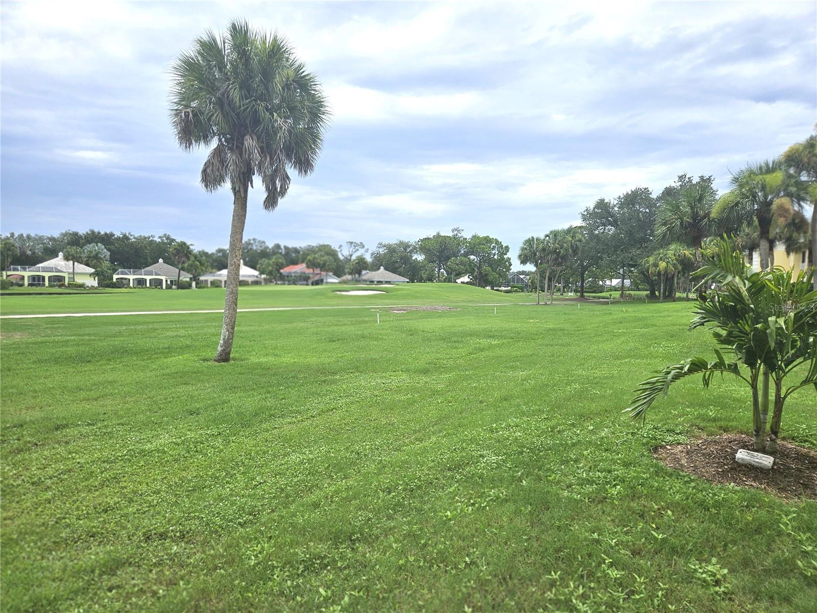 3rd image of 418 Cerromar Ct, VENICE, FL 34293