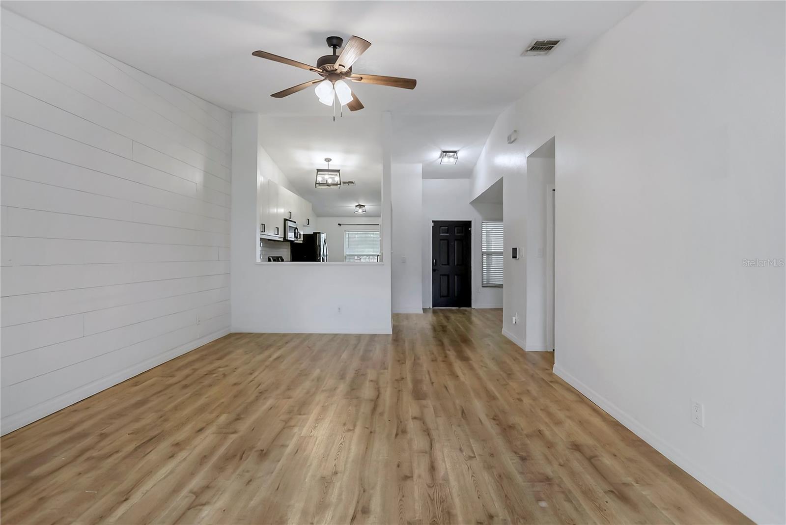4th image of 1107 Covington St, Oviedo, FL 32765 | MLS# O6430565