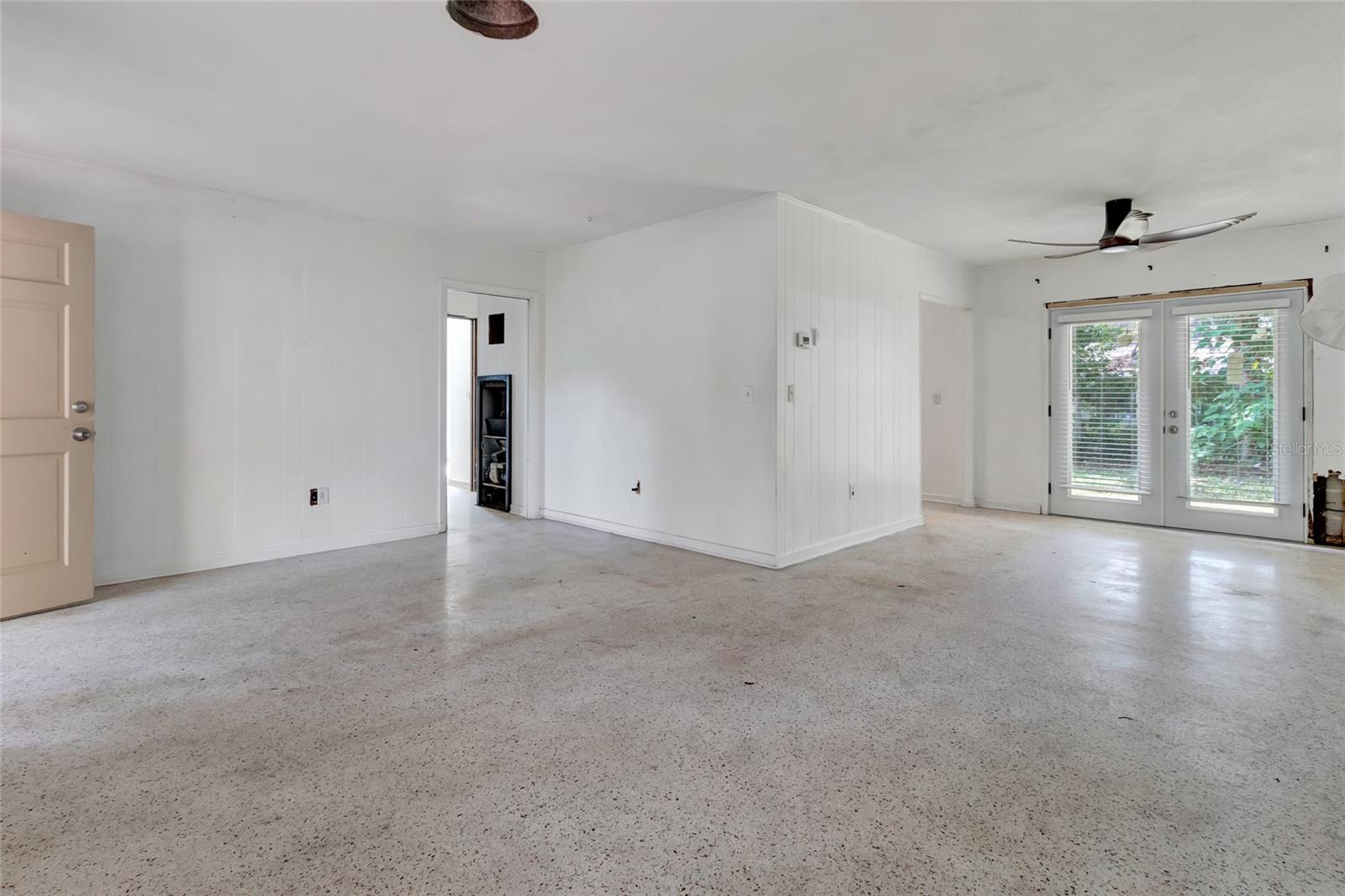 5th image of 13420 Se 122Nd Pl, Ocklawaha, FL 32179 | MLS# G5116037