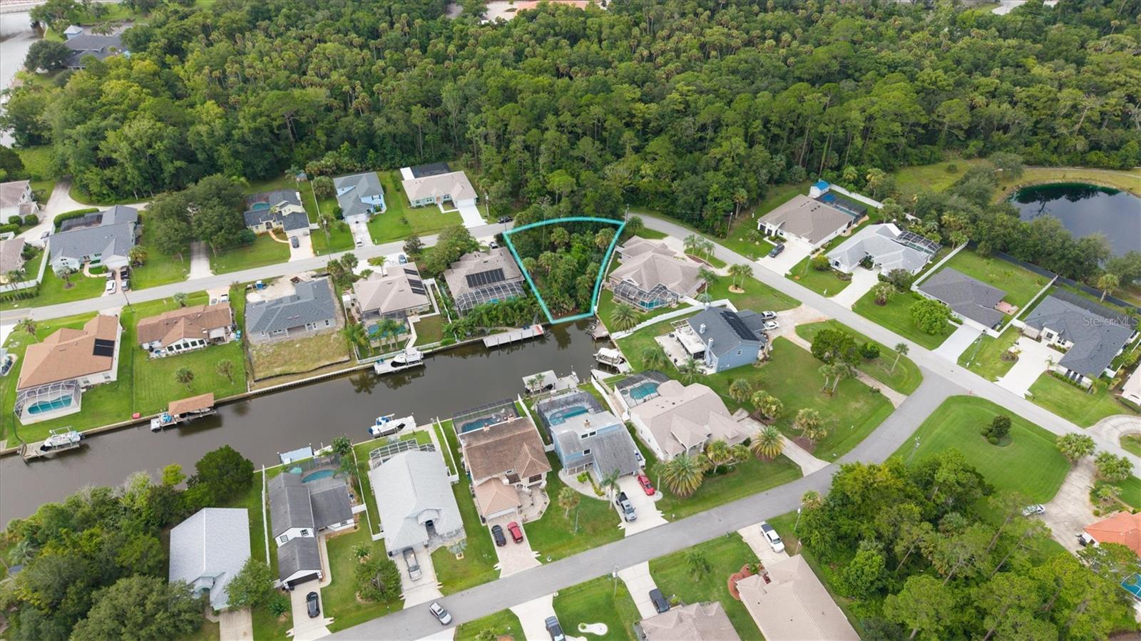5th image of 27 Colechester Ln, Palm Coast, FL 32137 | MLS# FC320427