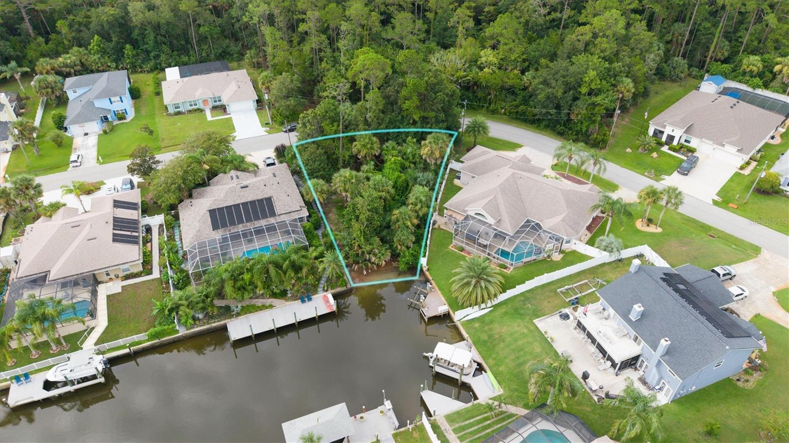 4th image of 27 Colechester Ln, Palm Coast, FL 32137 | MLS# FC320427