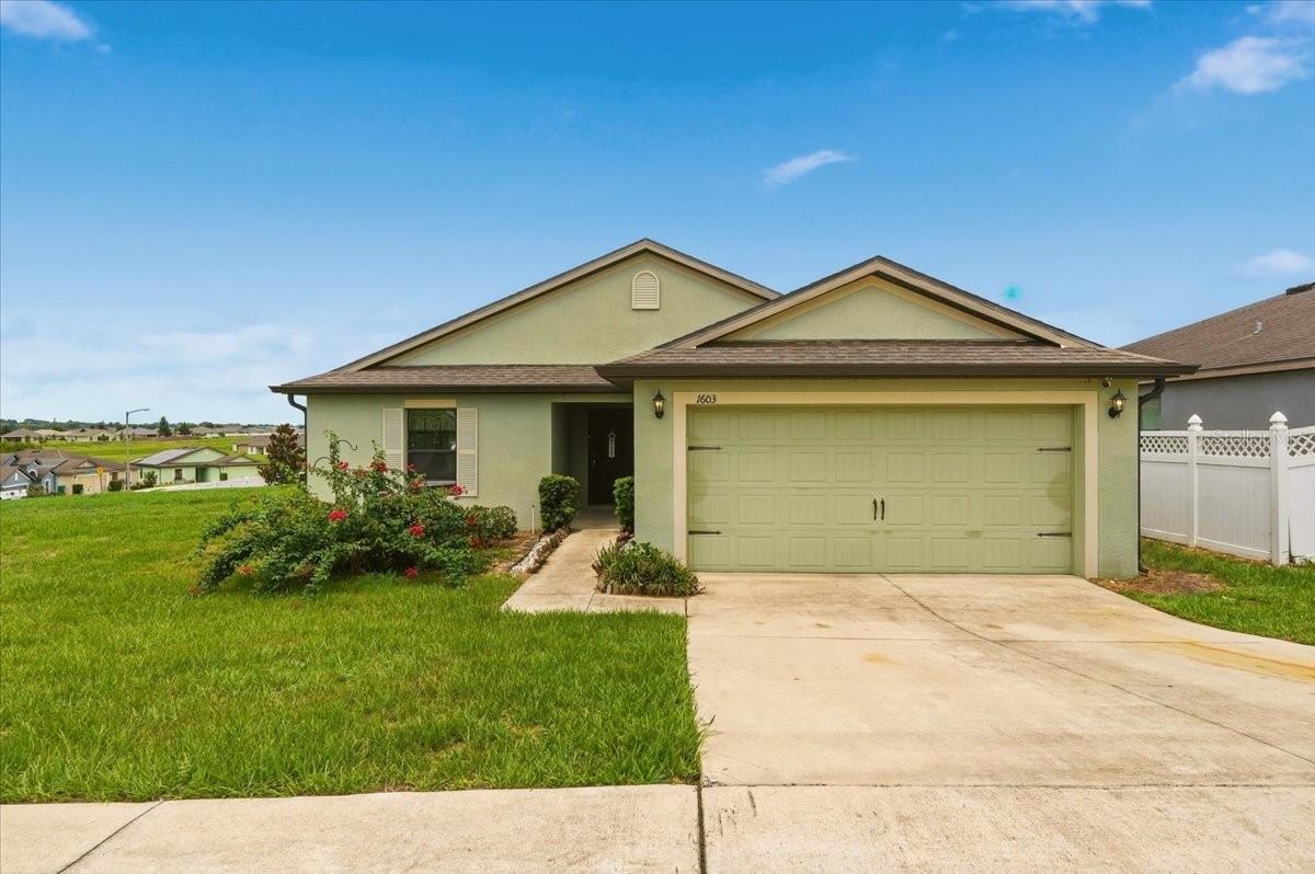 1st image of 1603 Ellington Dr, Dundee, FL 33838 | MLS# S5154996