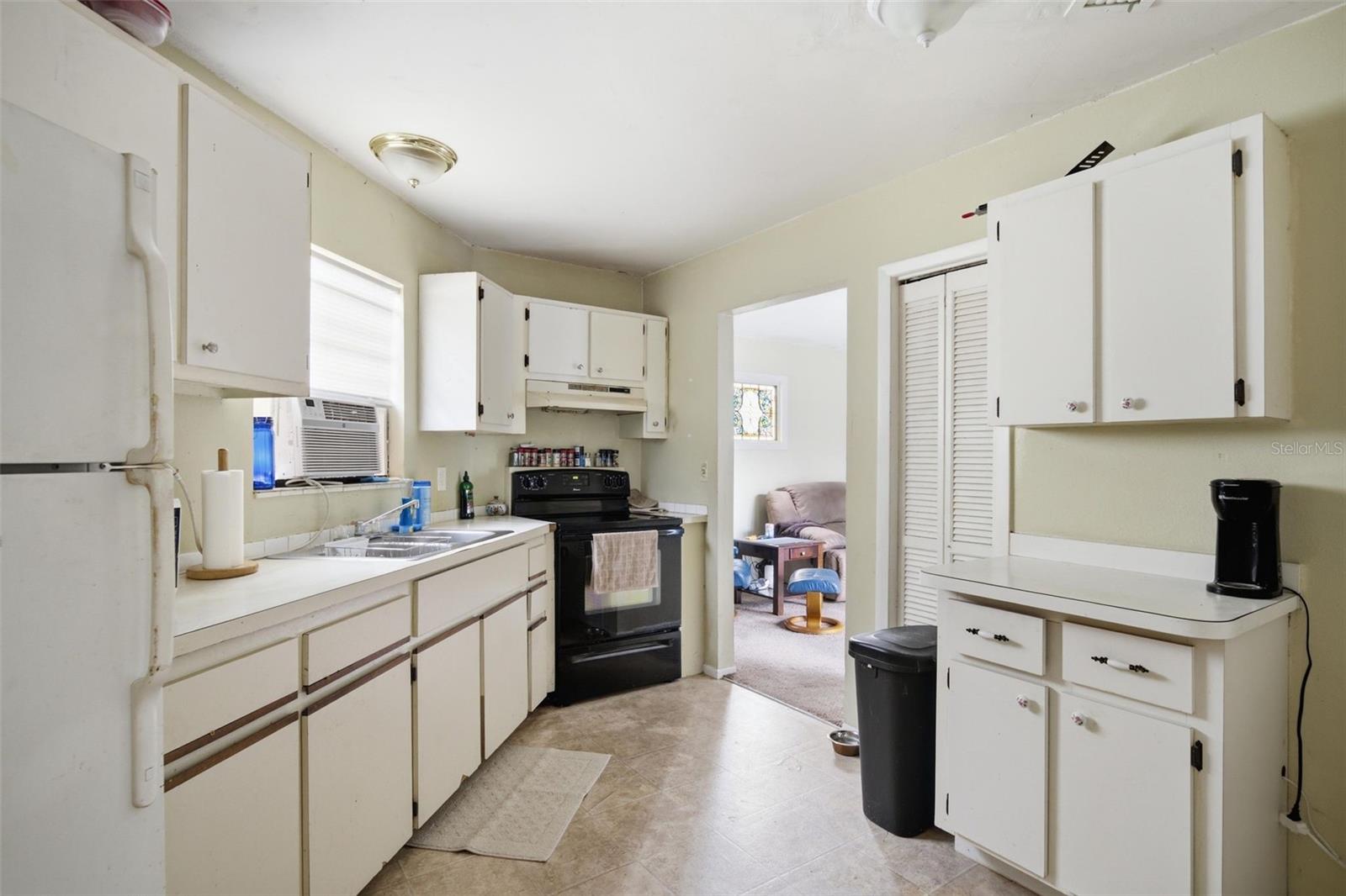 37th image of 6252 Massachusetts Ave, New Port Richey, FL 34653 | MLS# OM729734