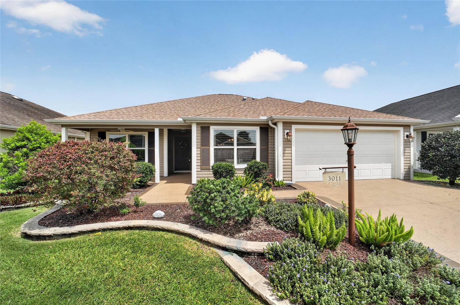 2nd image of 3011 Spanish Moss Wy, The Villages, FL 32163 | MLS# G5116064