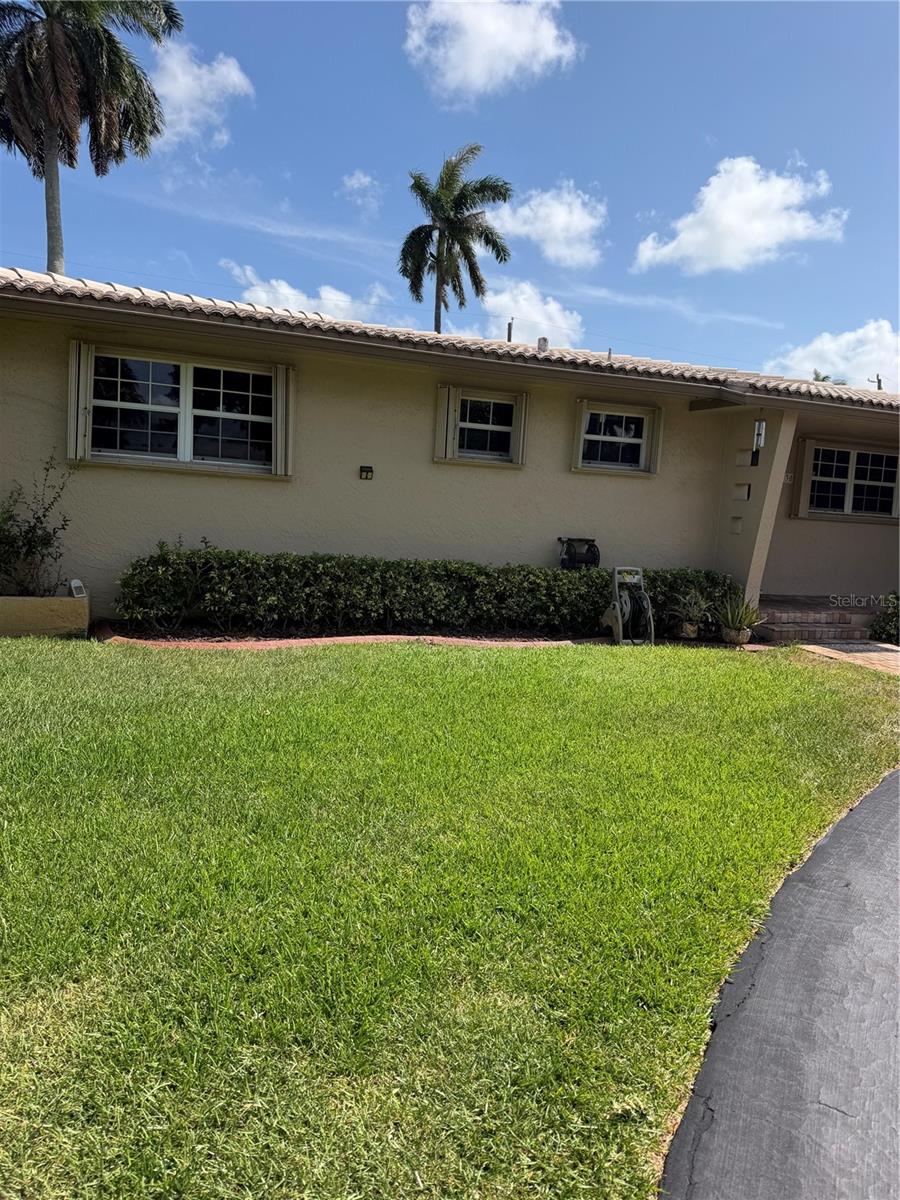 40th image of 3230 Harrison St, Hollywood, FL 33021 | MLS# TB8535965