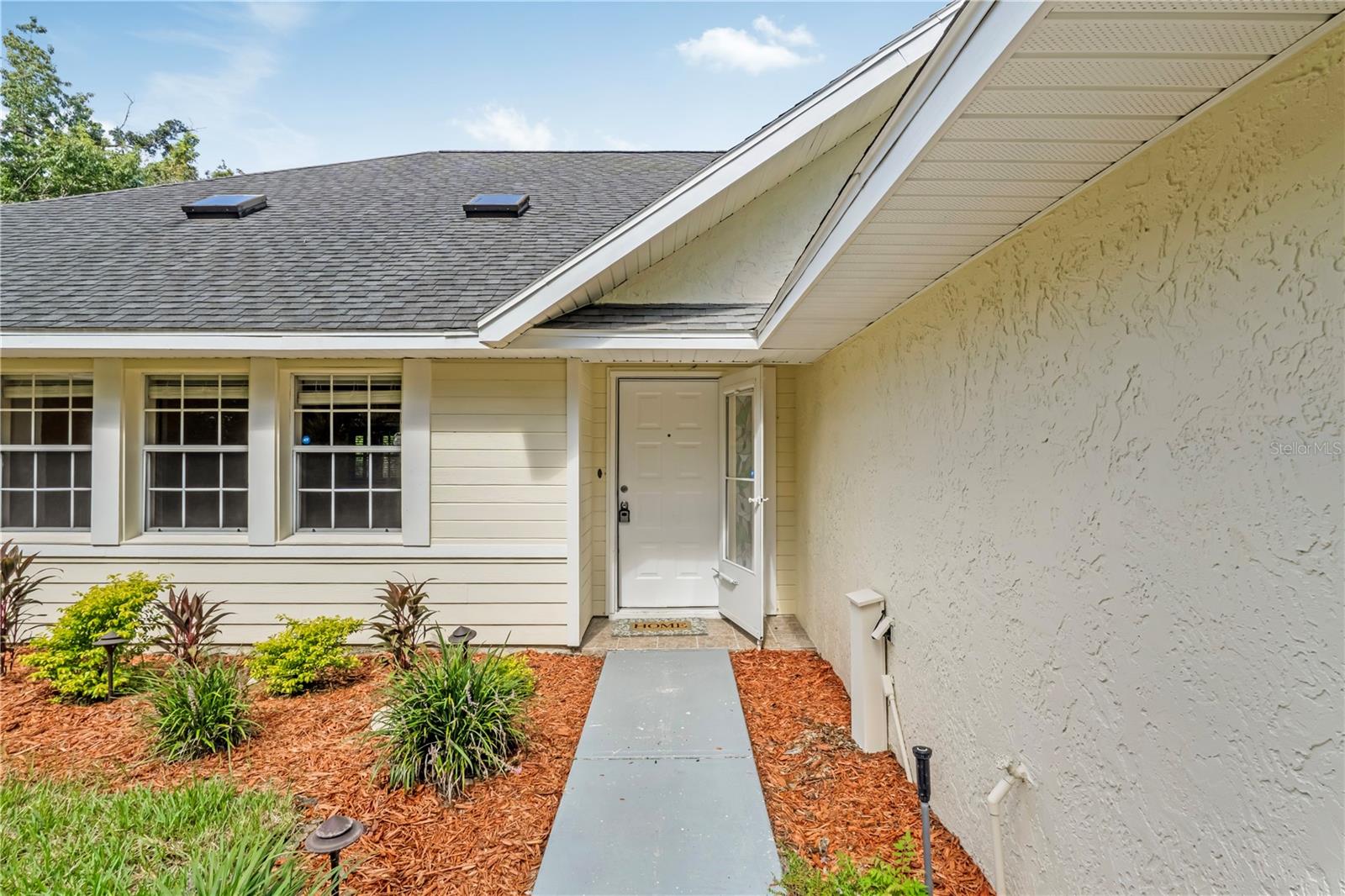 4th image of 5812 Nob Hill Blvd, Port Orange, FL 32127 | MLS# V4950561