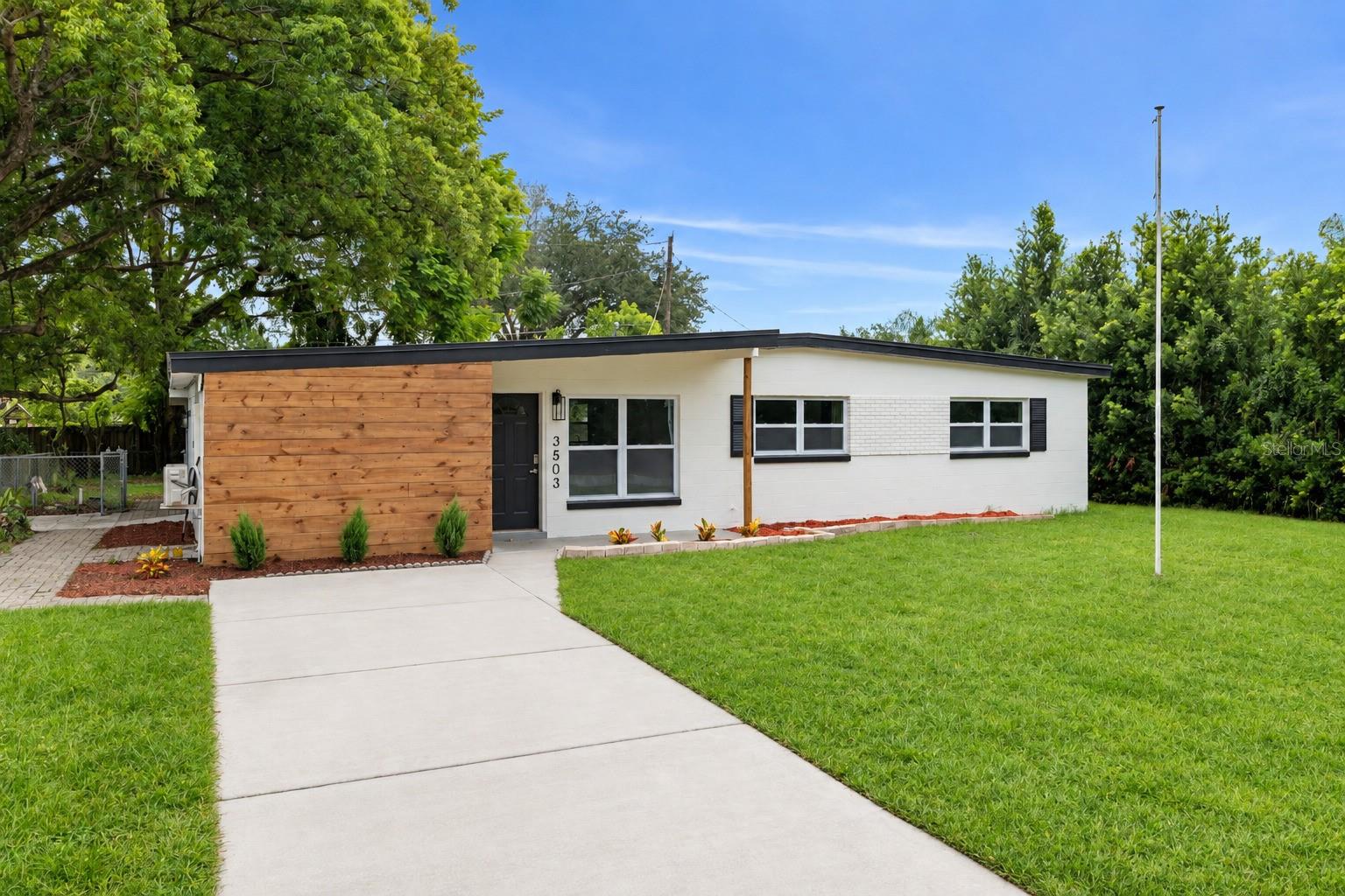 1st image of 3503 S Crystal Lake Dr, Orlando, FL 32806 | MLS# S5155034