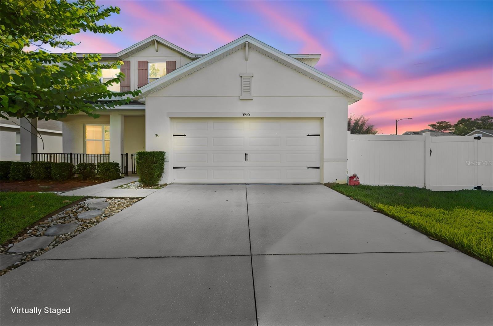 Photo 1 of Single family home for sale at 3915 Bramblewood Loop, Spring Hill, FL 34609 | MLS# W7888283 | Listing updated on 2026-09-04