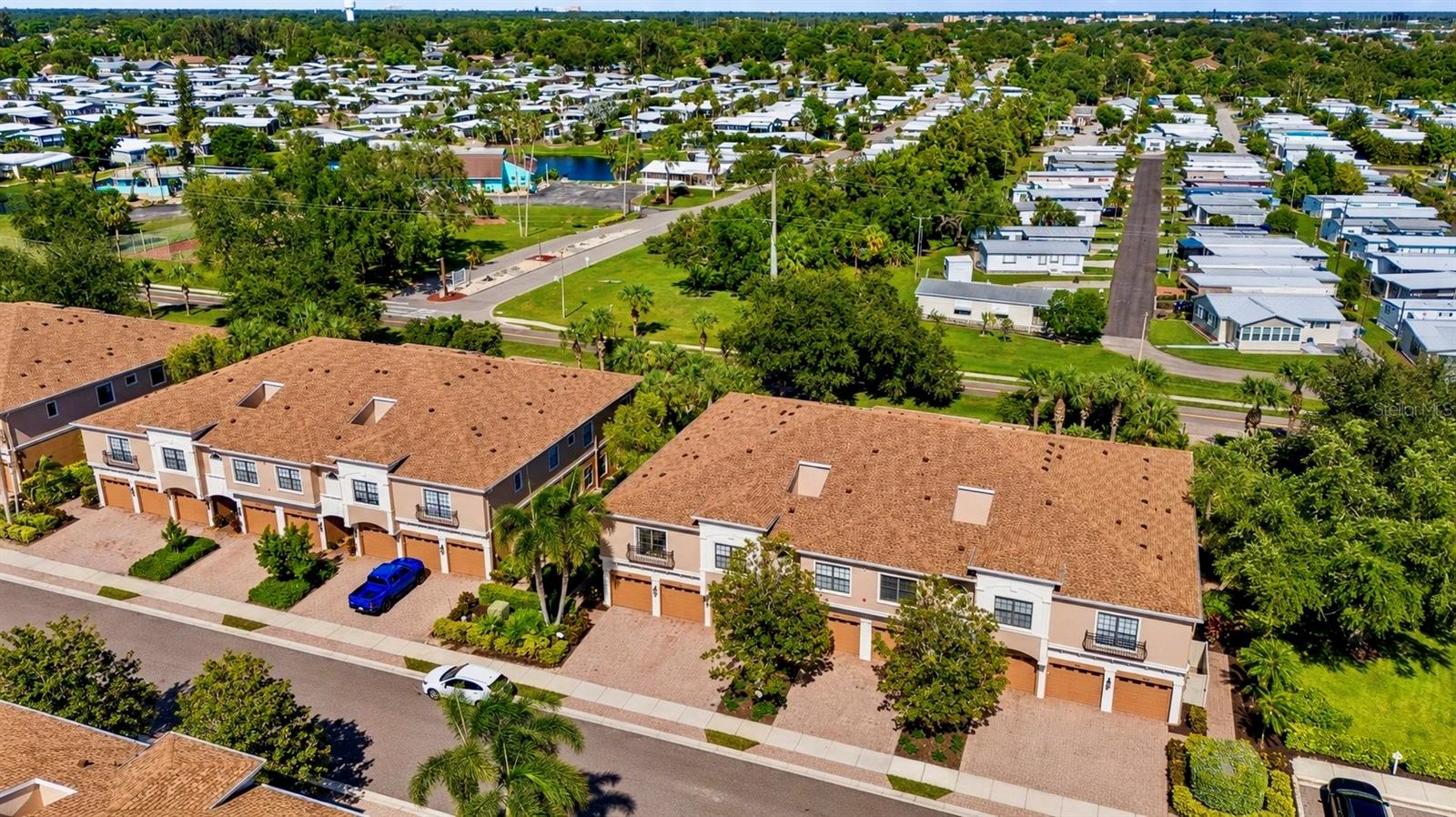 3rd image of 4033 Overture Cir, BRADENTON, FL 34209