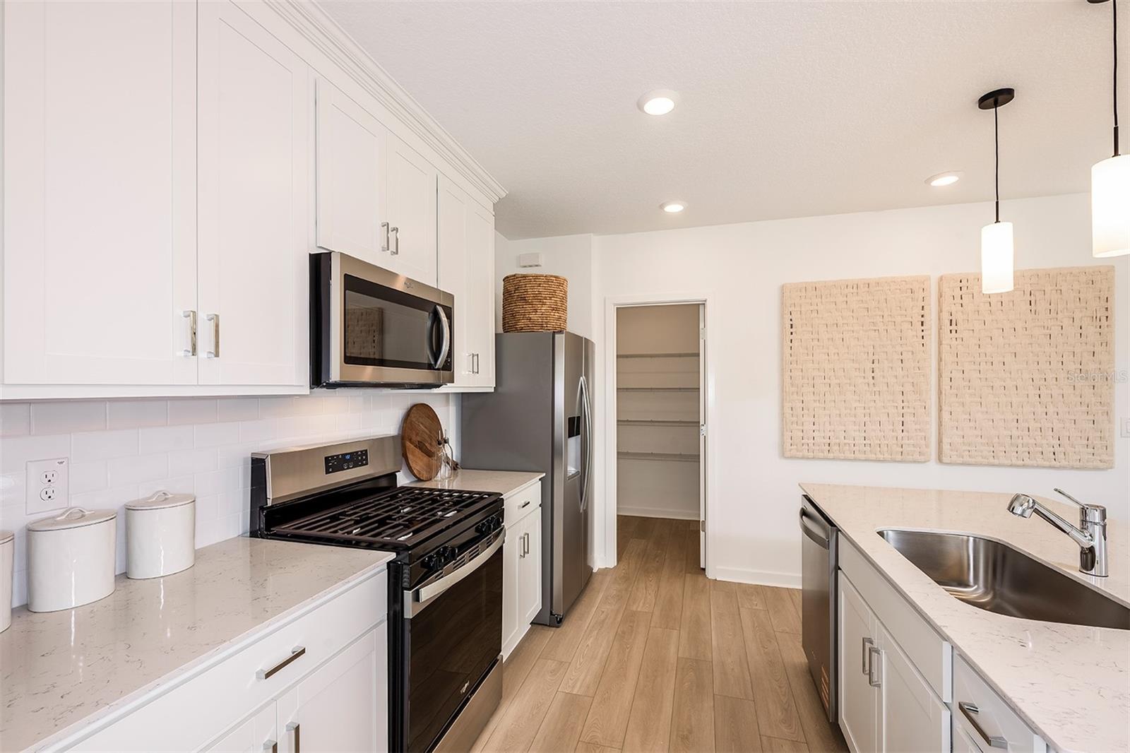Photo 5 of Single family home for sale at 3708 Hornbeam Rd, Spring Hill, FL 34609 | MLS# TB8536189 | Listing updated on 2026-09-04