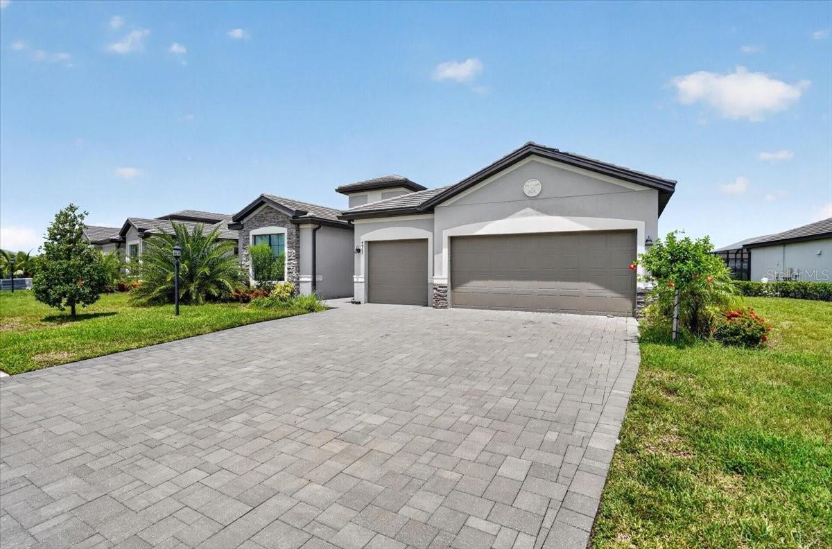 4th image of 4967 Seafoam Trl, Bradenton, FL 34211 | MLS# A4702157