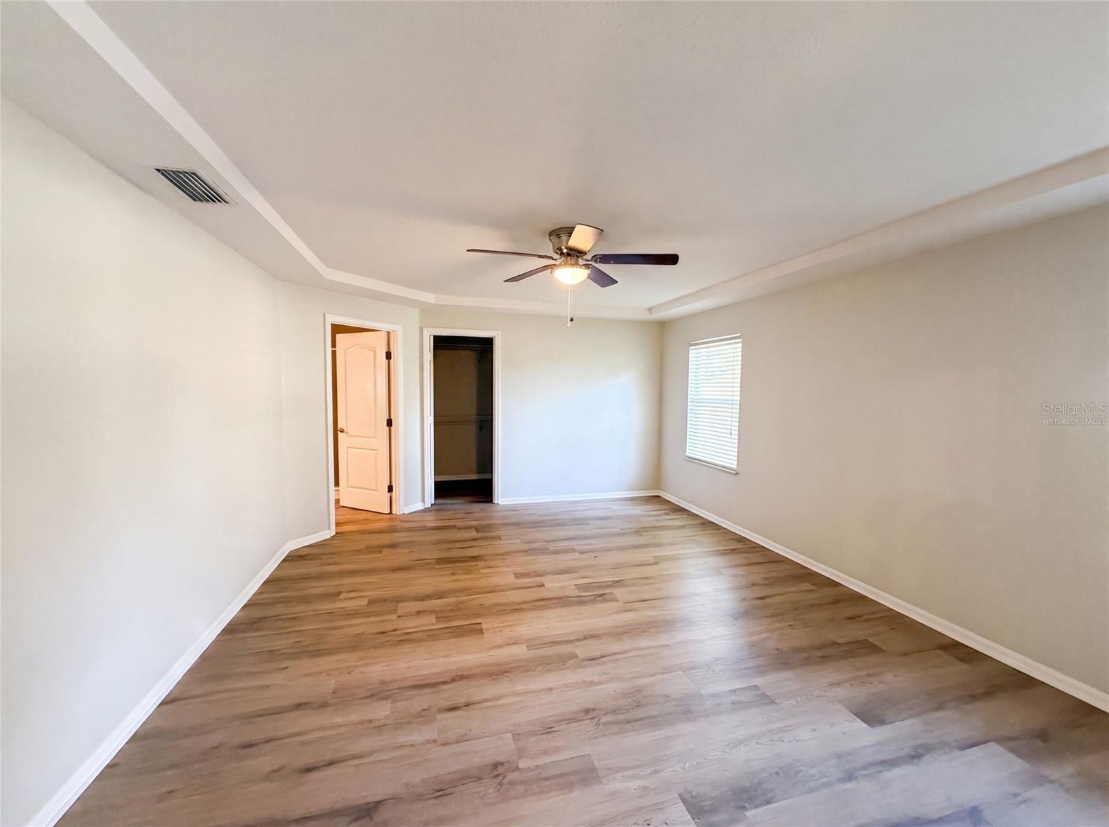 4th image of 431 Harbour Lights Dr, Ormond Beach, FL 32174 | MLS# O6431144