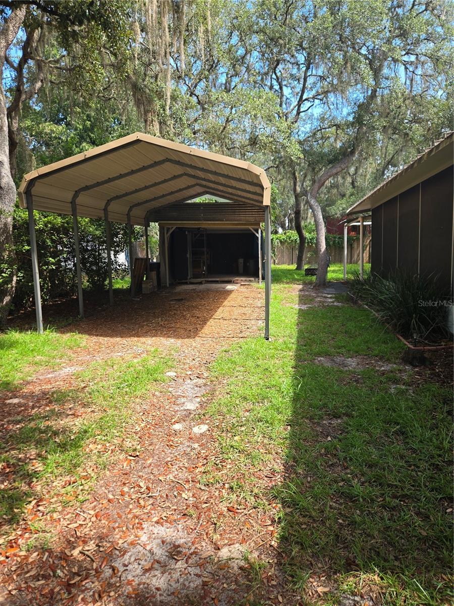 2nd image of 18927 Se 18th Pl, Silver Springs, FL 34488 | MLS# OM729851
