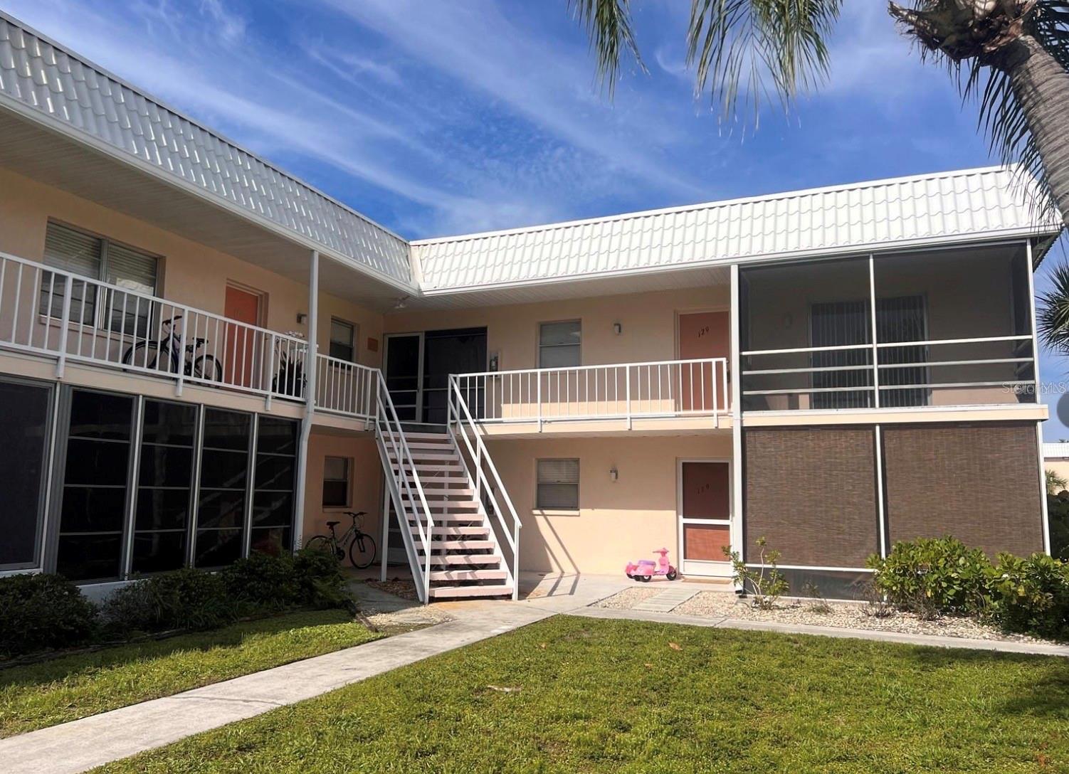 1st image of 460 E Base Ave #129, Venice, FL 34285 | MLS# N6145280