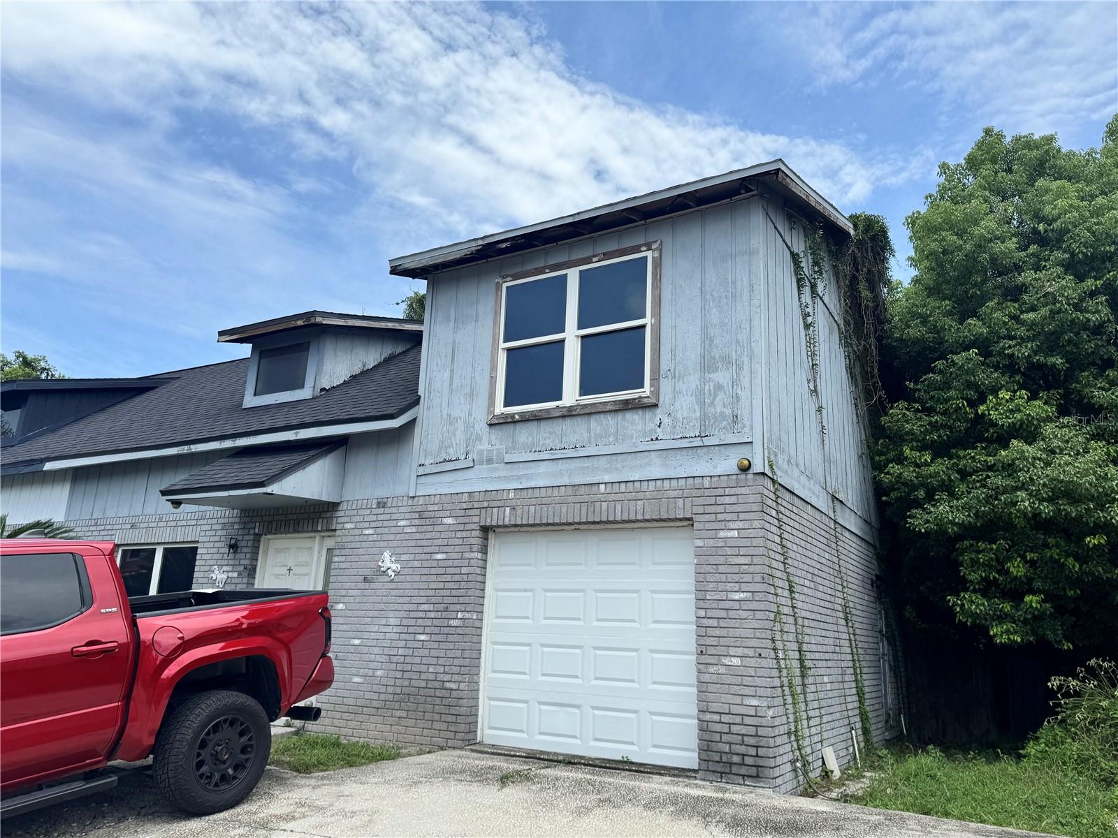 3rd image of 717 Gasparino Ct, Seffner, FL 33584 | MLS# TB8536459