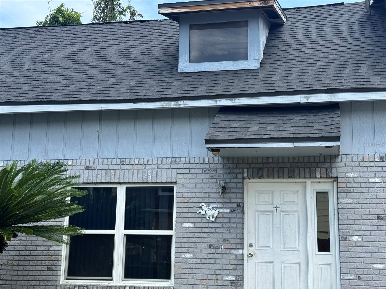 2nd image of 717 Gasparino Ct, Seffner, FL 33584 | MLS# TB8536459