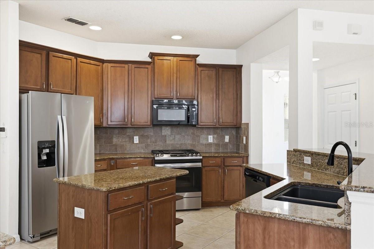 5th image of 11854 Via Lucerna Cir, Windermere, FL 34786 | MLS# O6431329