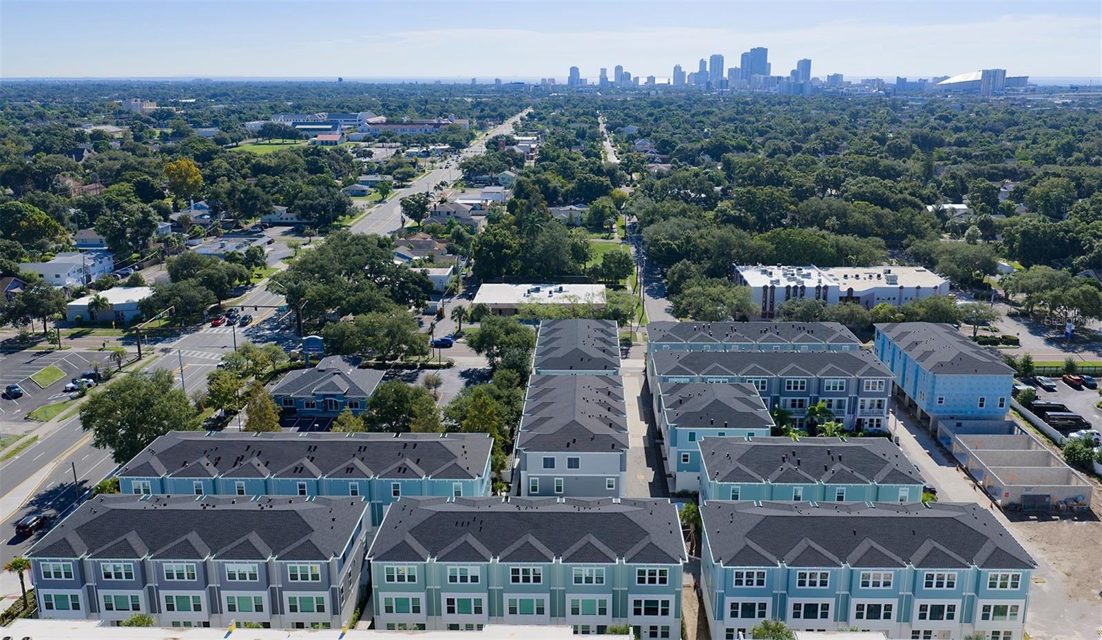 Photo 15 of Townhouse for sale at 446 31st Way N, Saint Petersburg, FL 33713 | MLS# TB8536519 | Listing updated on 2026-09-01