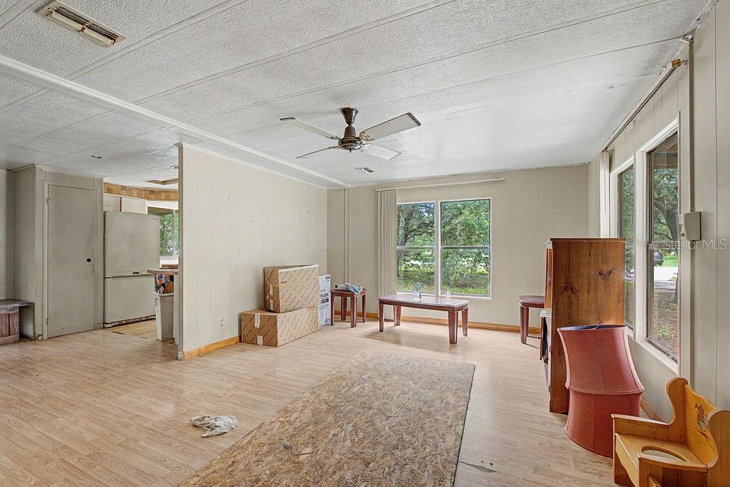 3rd image of 6982 W Jackson Ln, Homosassa, FL 34448 | MLS# V4950600