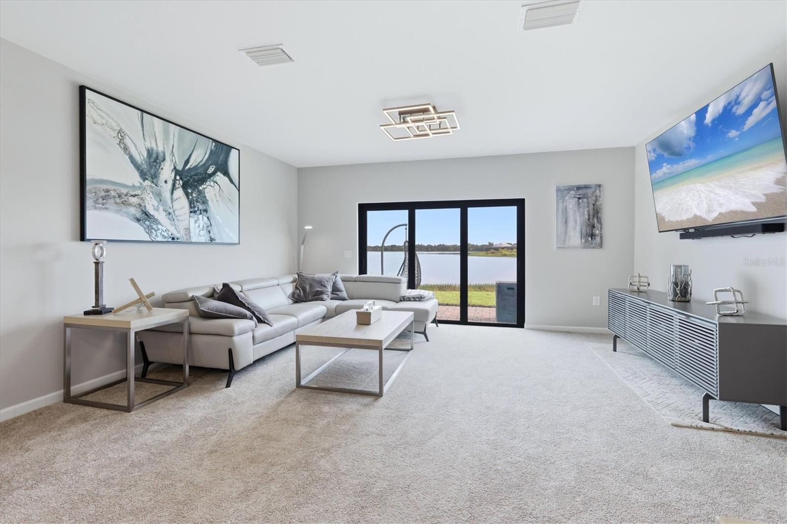 5th image of 6340 Silverstar Dr, Sarasota, FL 34240 | MLS# N6145283