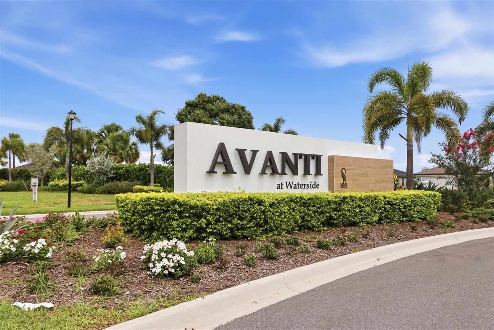 3rd image of 6340 Silverstar Dr, Sarasota, FL 34240 | MLS# N6145283